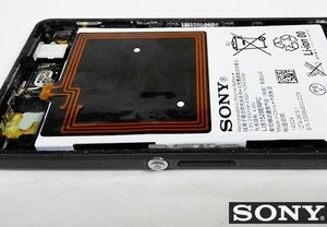 Замена аккумулятора Sony Xperia